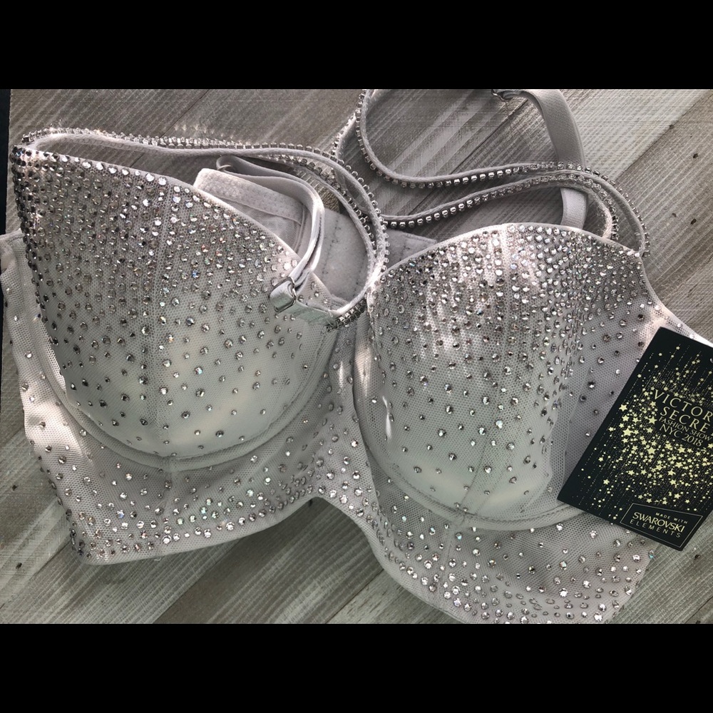 Victoria’s Secret Fashion Show 2018 NYC Swarovski